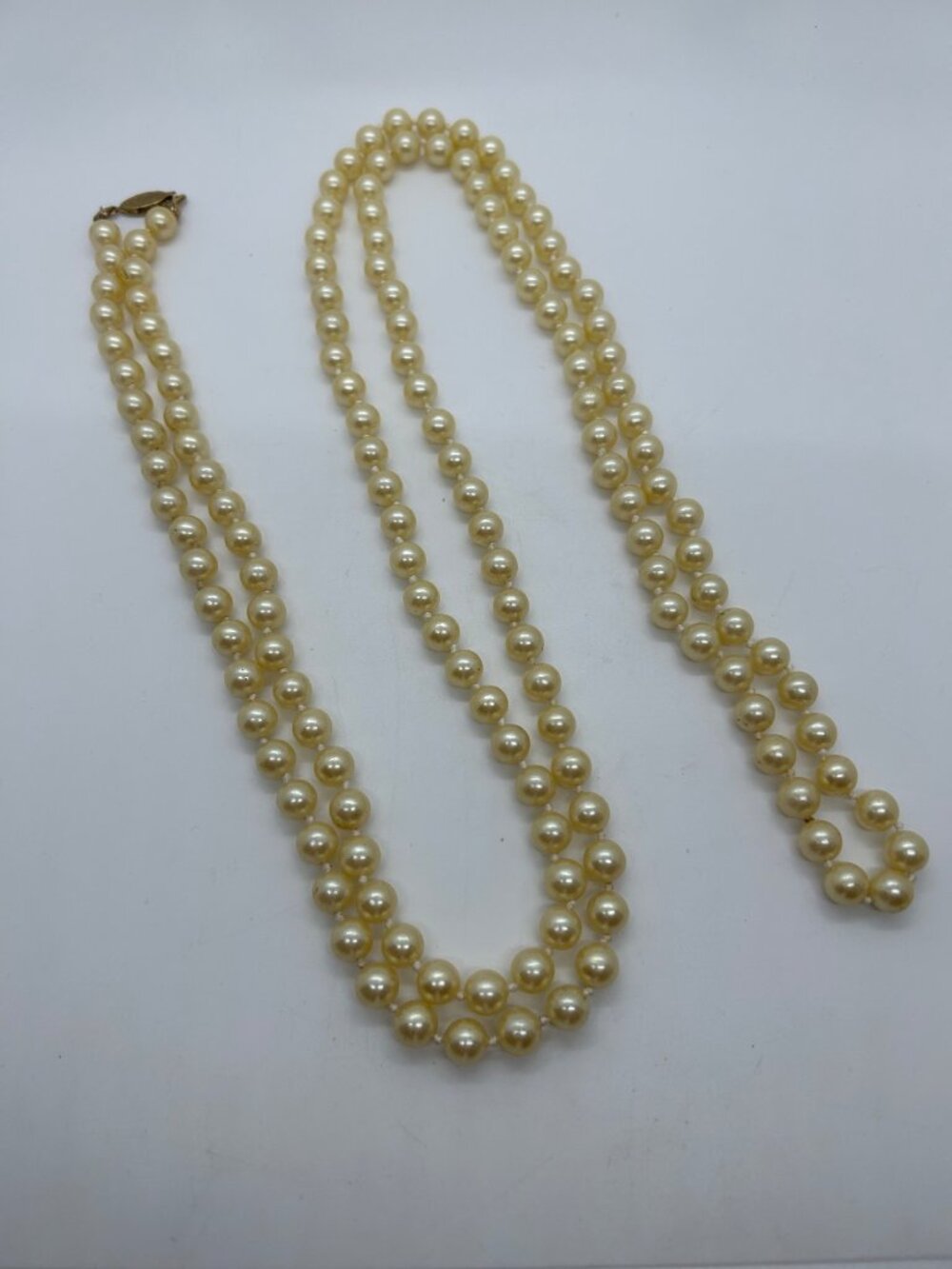 Vintage Avon Faux Pearl Multi-Strand Necklace 56" Long Elegant Flapper Length - Picture 11 of 13